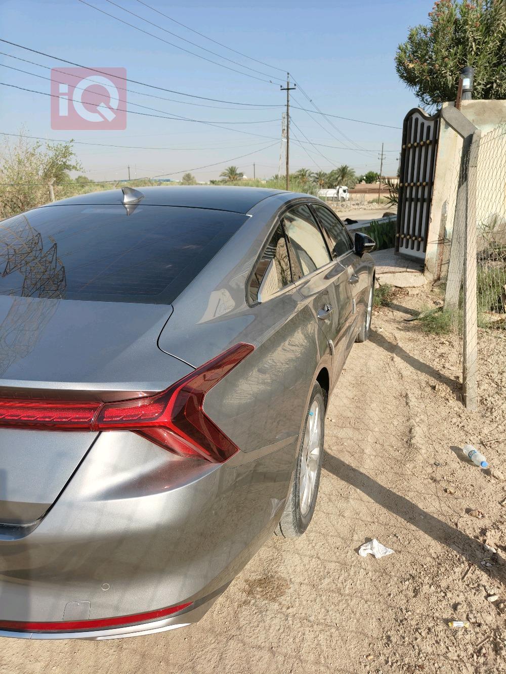 Kia K8
